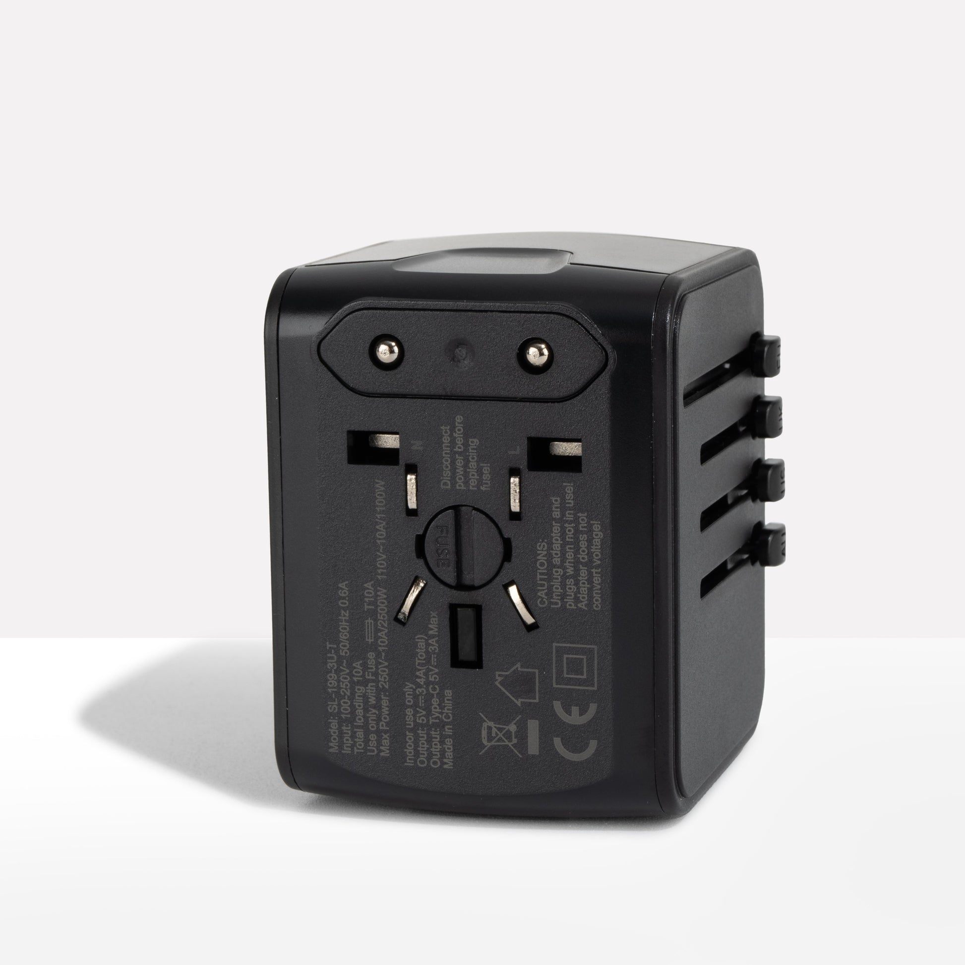 Adaptateur de Voyage Universel - Noir